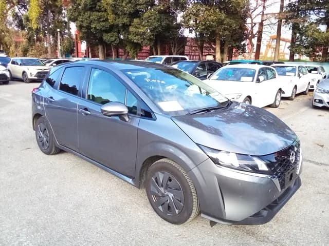 Nissan Note S FOUR 2022 – photo 1