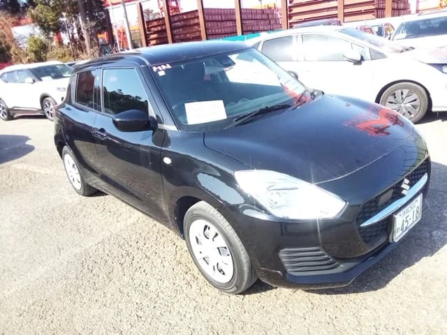 Suzuki Swift XG 2023 – photo 1