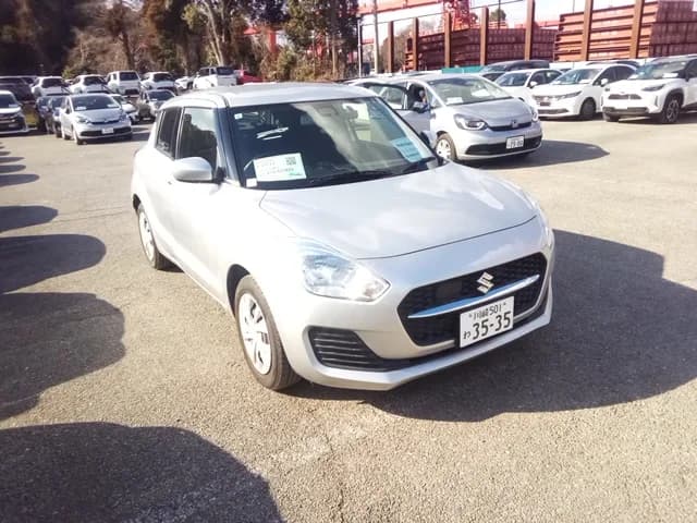 Suzuki Swift XG 2023 – photo 1