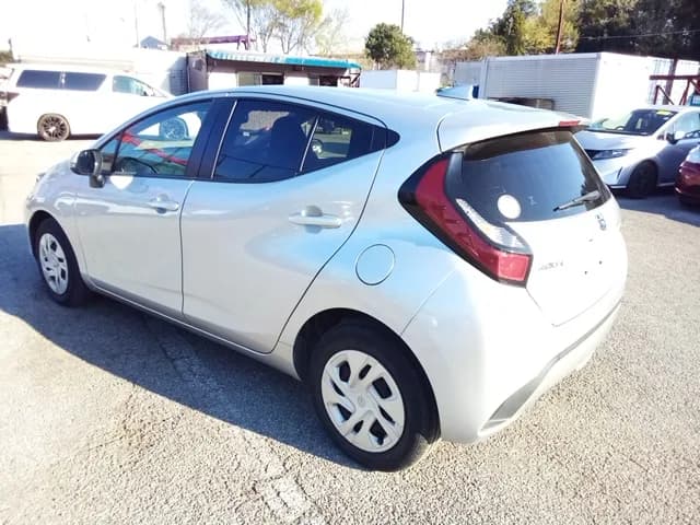 Toyota Aqua X 2022 – photo 1