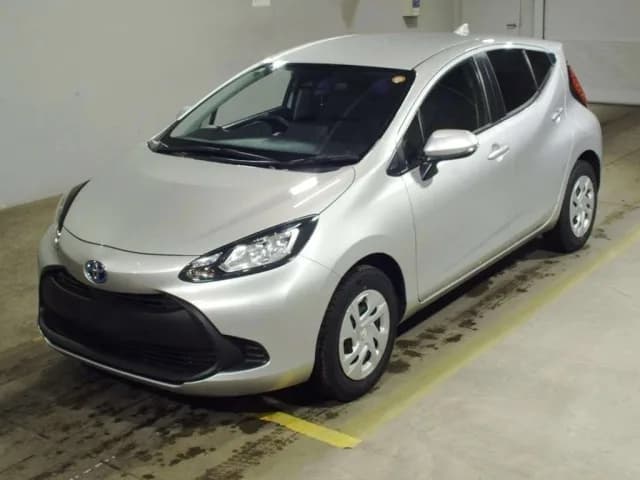 Toyota Aqua X 2022 – photo 1