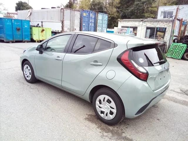 Toyota Aqua X 2022 – photo 1