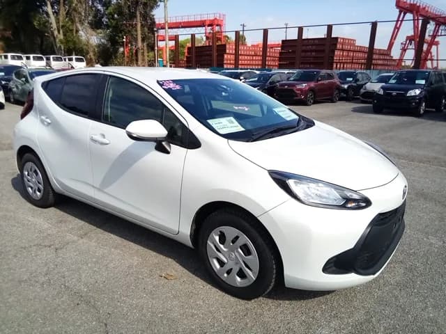 Toyota Aqua X 2023 – photo 1