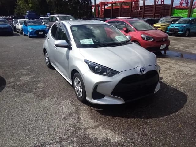 Toyota Yaris HYBRID X 2022 – photo 1