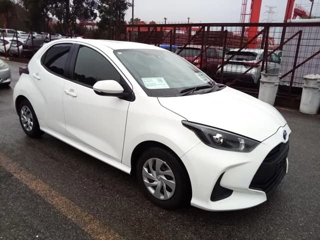 Toyota Yaris HYBRID X 2023 – photo 1
