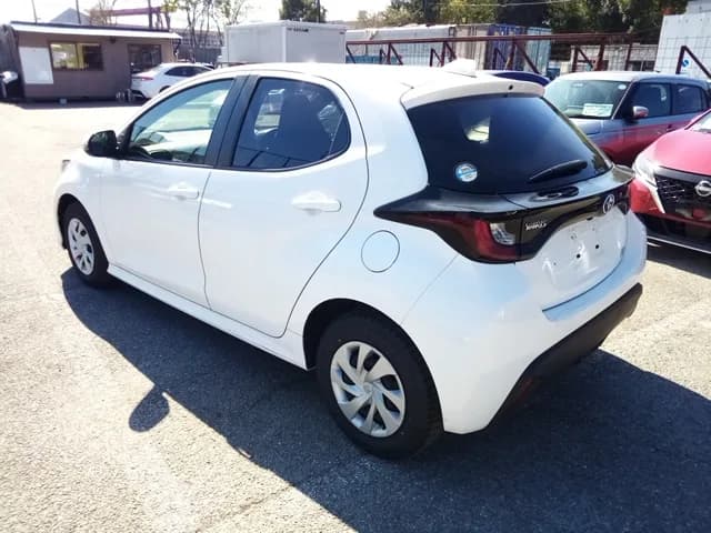 Toyota Yaris HYBRID X 2023 – photo 1